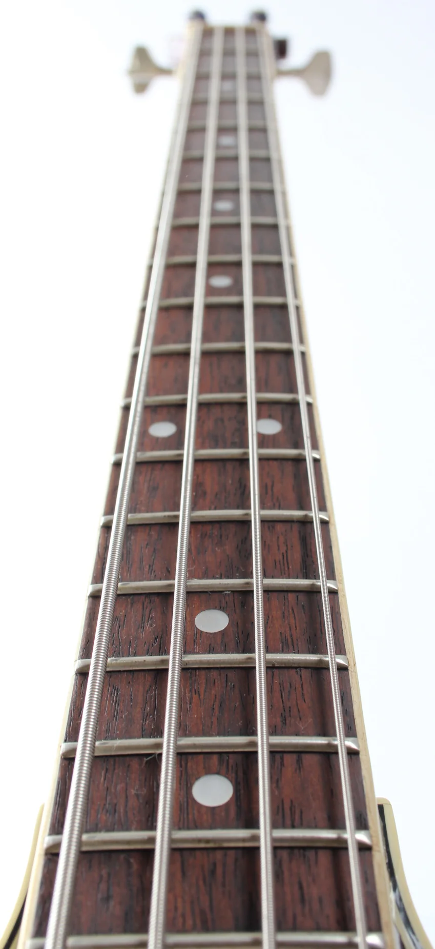 1979 Greco Violin Bass sunburst - Image 4