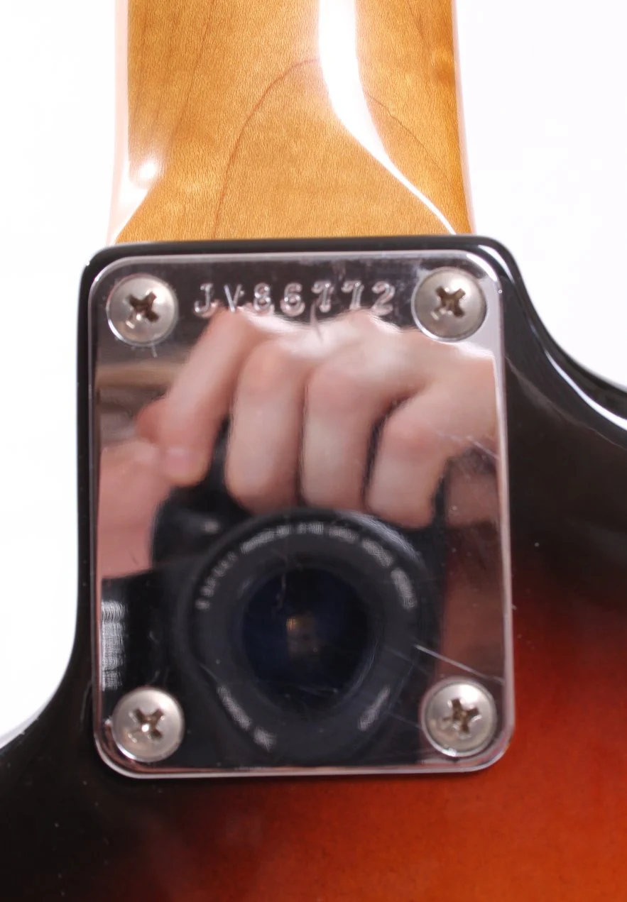 1983 Squier Stratocaster 62 Reissue sunburst - Image 11