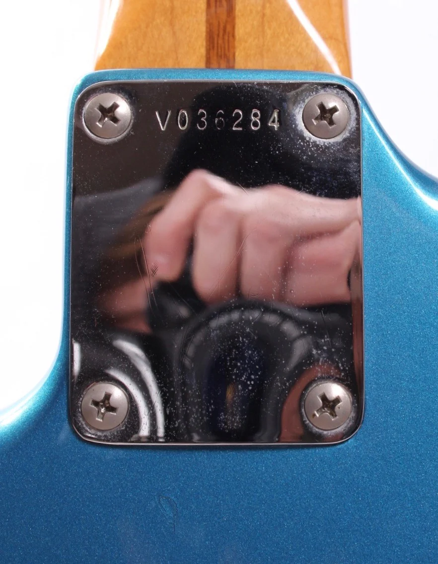 1988 Fender Stratocaster 57 American Vintage Reissue lake placid blue - Image 9