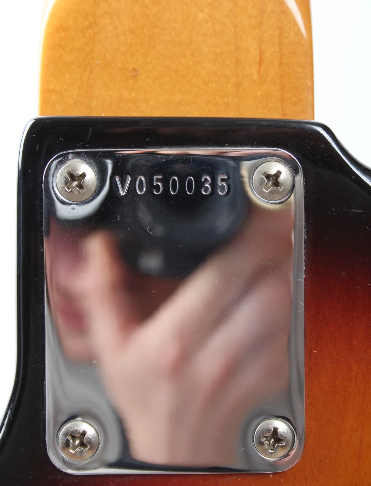 1991 Fender American Vintage 62 Reissue Precision Bass sunburst - Image 11